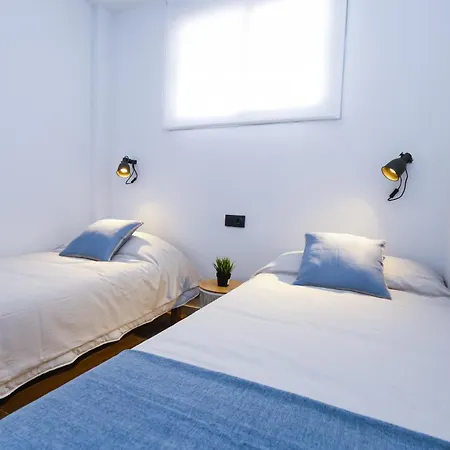 New Sol Planetcostadorada Apartment Cambrils